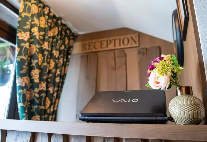 Hotelli Seven Springs