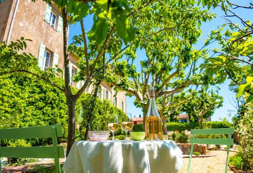 بنسيون Bastide Saint Estève