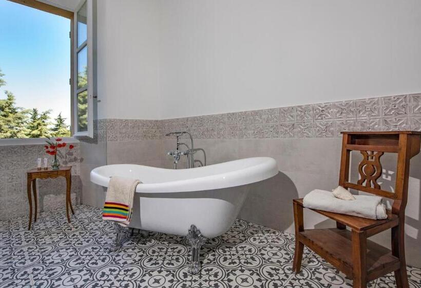 بنسيون Bastide Saint Estève