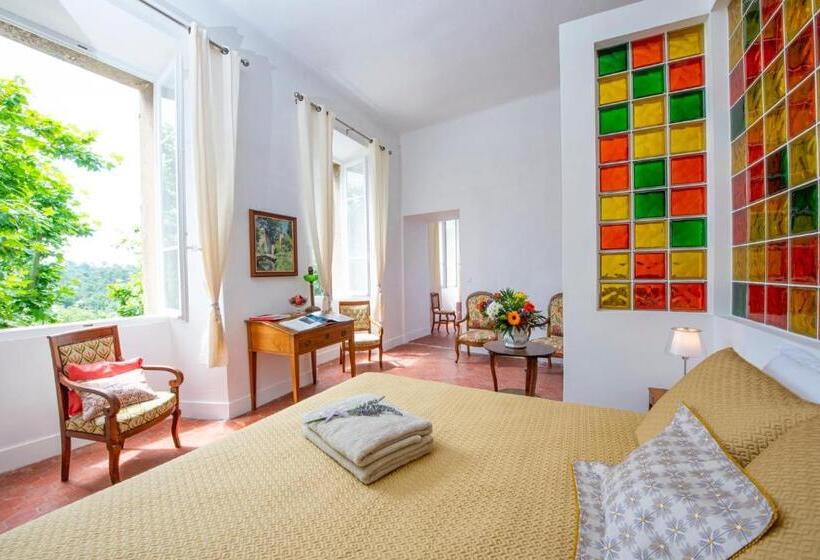 بنسيون Bastide Saint Estève