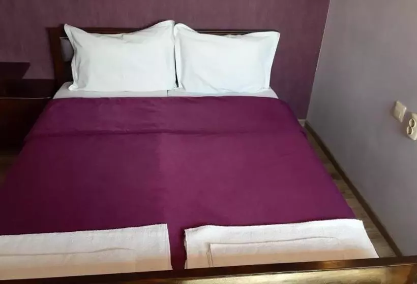 ペンション Guest House Bulgari