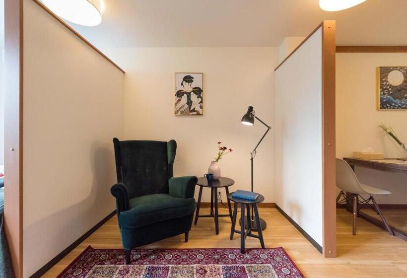 Tora Hotel Tokyo Ueno 寅ホテル 上野 D