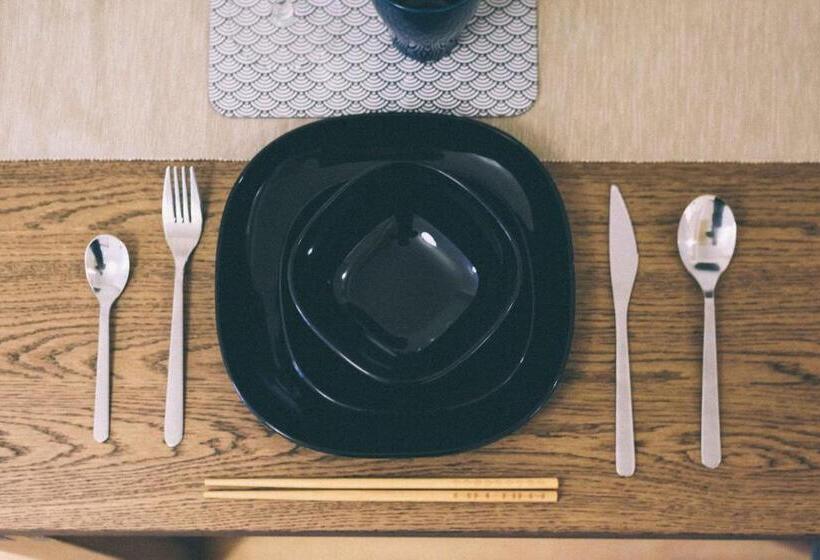 Tora Hotel Tokyo Ueno 寅ホテル 上野 D