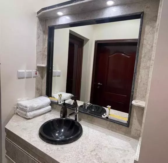 الاتحاد الذهبية للشقق المخدومة 1