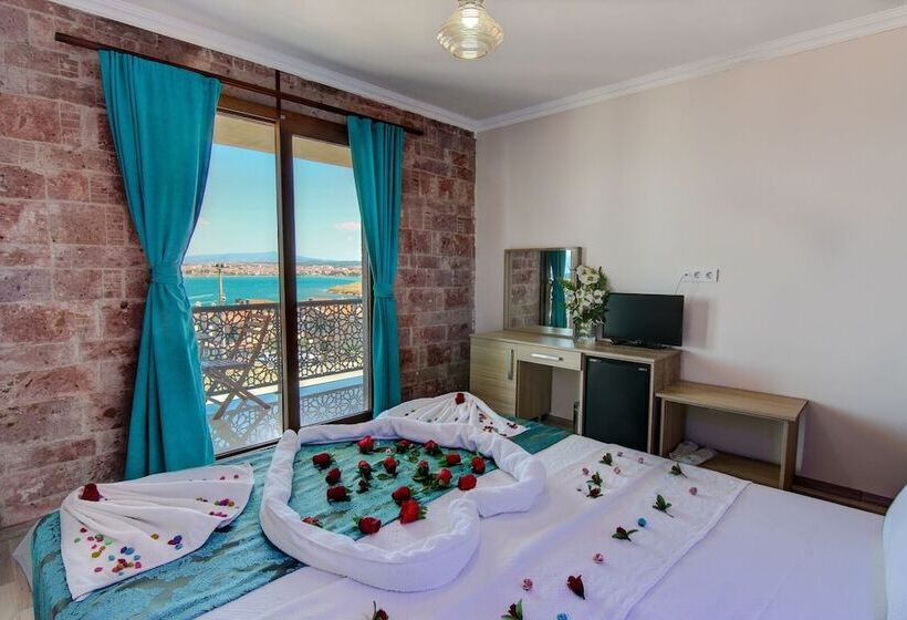 צימר Cunda Bal Konak