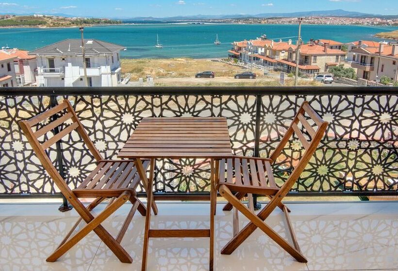 צימר Cunda Bal Konak