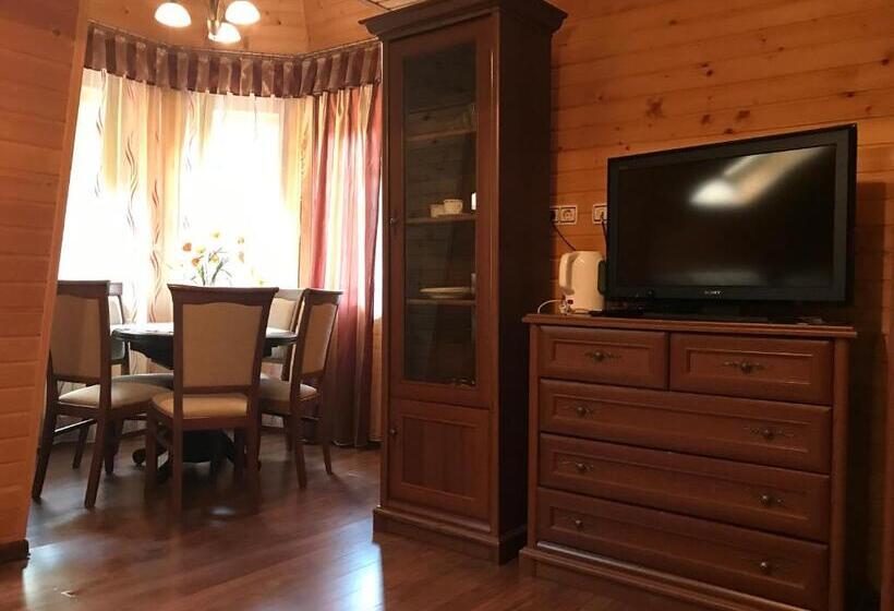 住宿加早餐  Elf Cottage