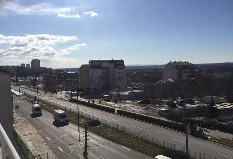 Family Hotel   City Hotel Yambol