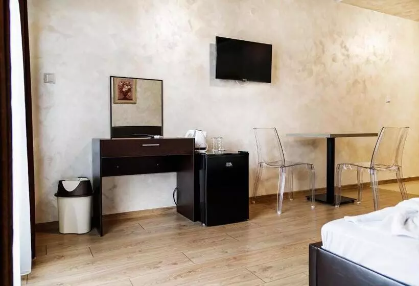 Family Hotel   City Hotel Yambol