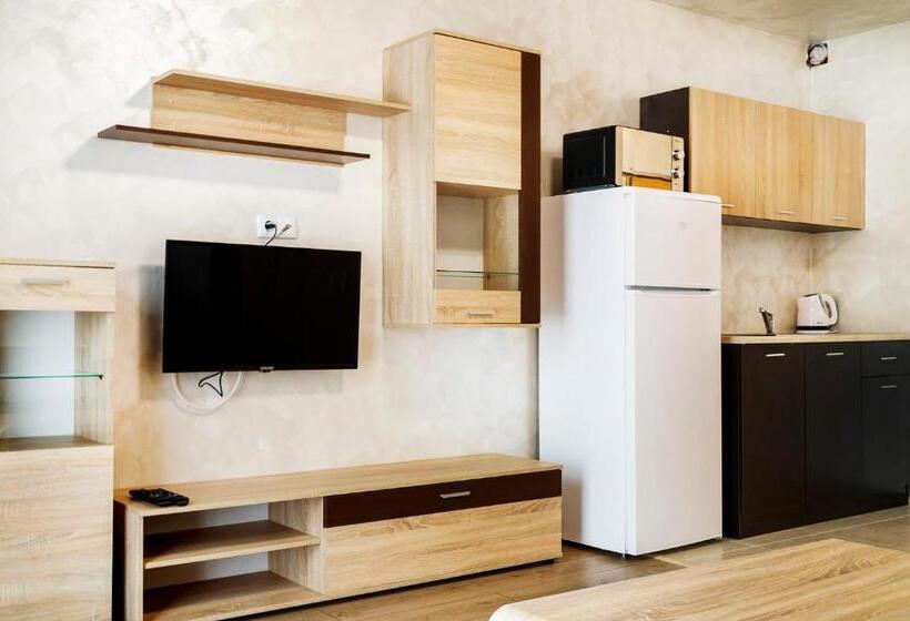 Family Hotel   City Hotel Yambol