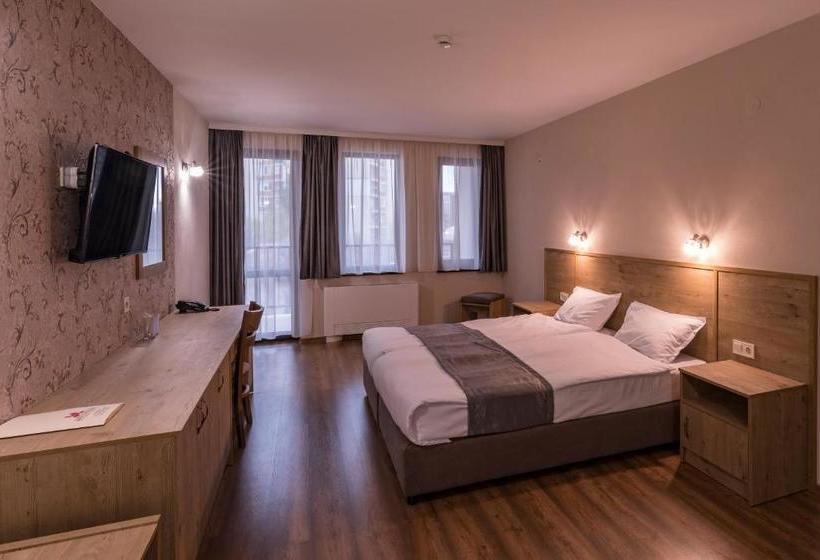 ホテル семеен хотел магнолия