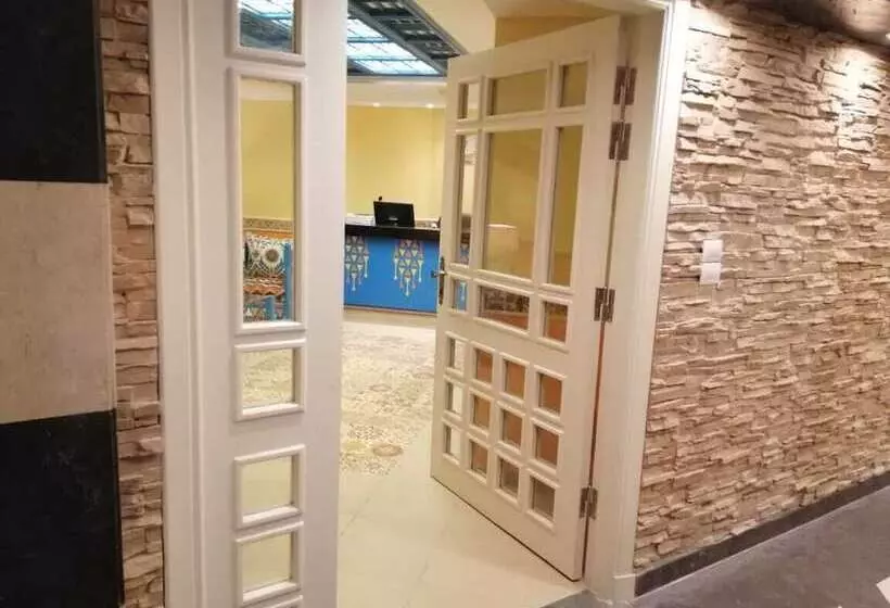 هتل Almadiafa   المضيفه