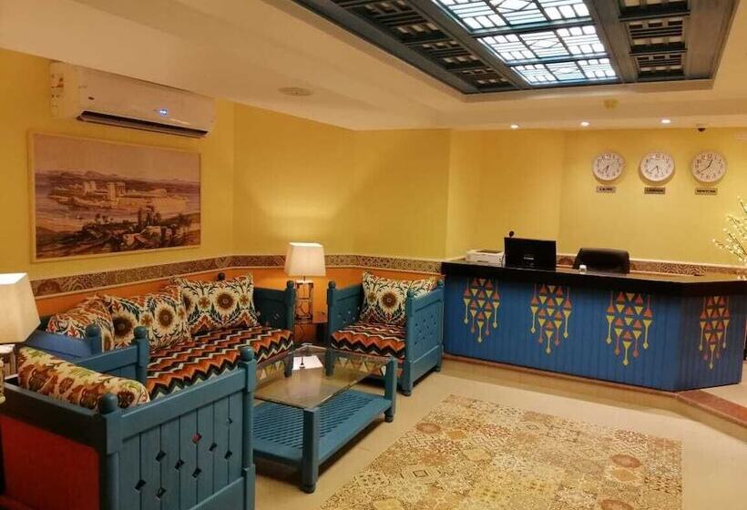 هتل Almadiafa   المضيفه