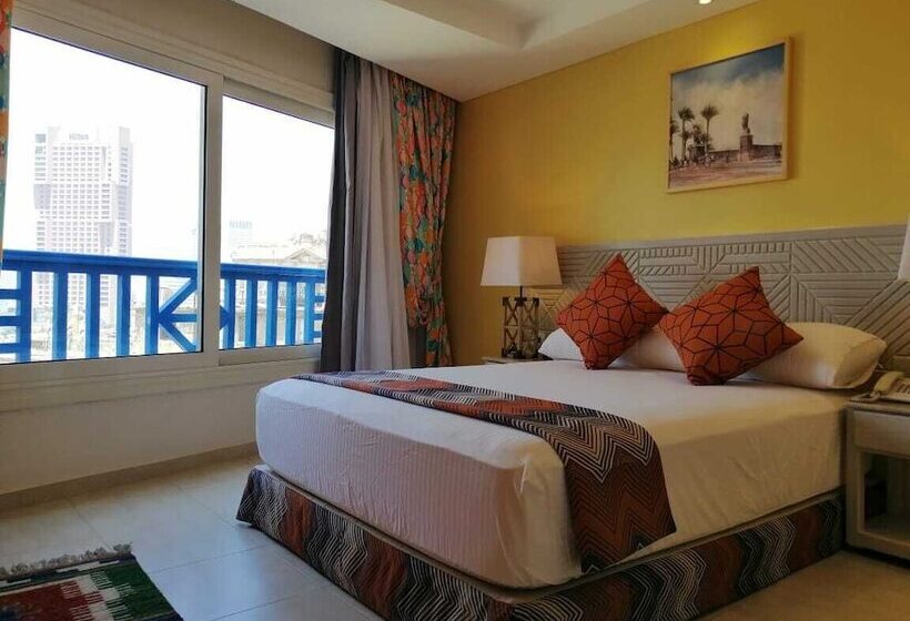 هتل Almadiafa   المضيفه