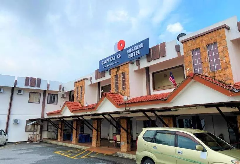 Hotelli Capital O 89658 Bustani