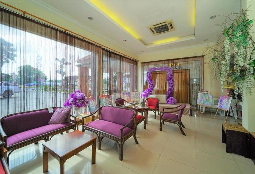 فندق Capital O 89658 Bustani