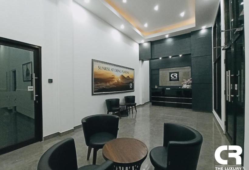 בית מלון כפרי Charaka Residence Dieng