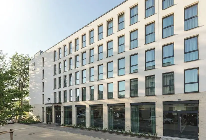 ホテル Holiday Inn   The Niu, Seven Dusseldorf Ost, An Ihg