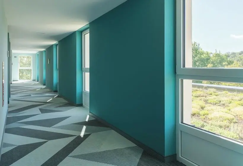 ホテル Holiday Inn   The Niu, Seven Dusseldorf Ost, An Ihg