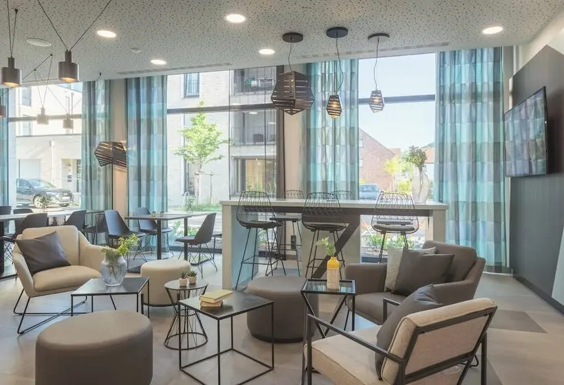 ホテル Holiday Inn   The Niu, Seven Dusseldorf Ost, An Ihg
