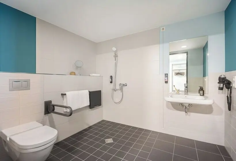 ホテル Holiday Inn   The Niu, Seven Dusseldorf Ost, An Ihg