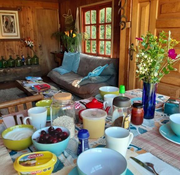 בית מלון כפרי Hostal La Casa Del Carpintero