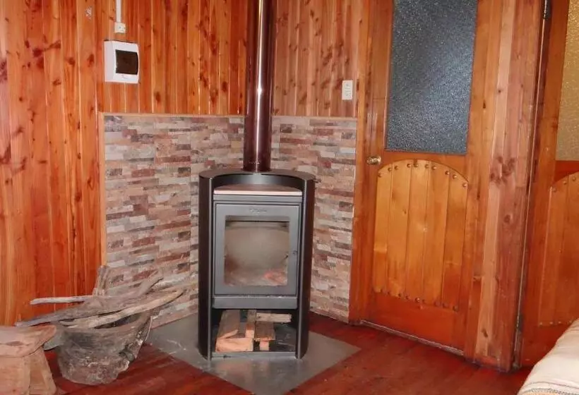 Hotelli Hostal La Casa Del Carpintero