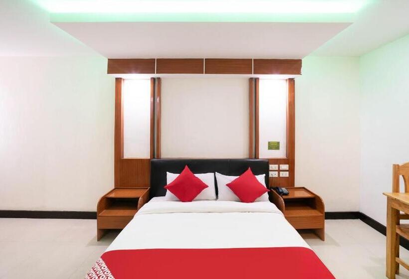 Hotel Oyo 195 Ranc Biñan