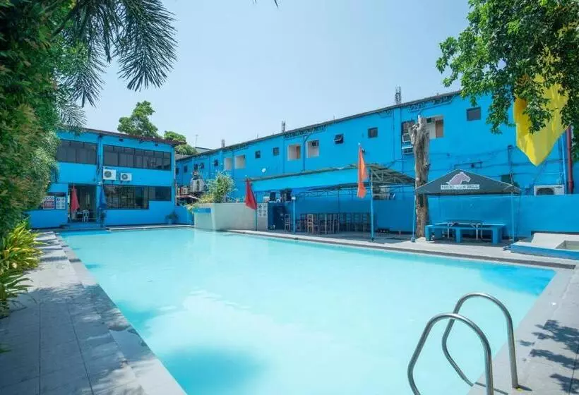 Hotelli Oyo 195 Ranc  Biñan