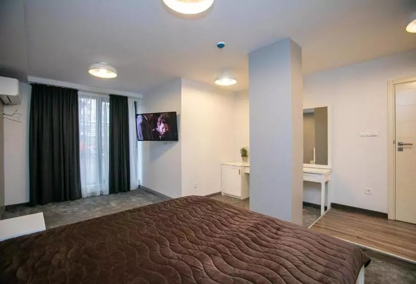 Majatalo B&d Apartments Delux, New