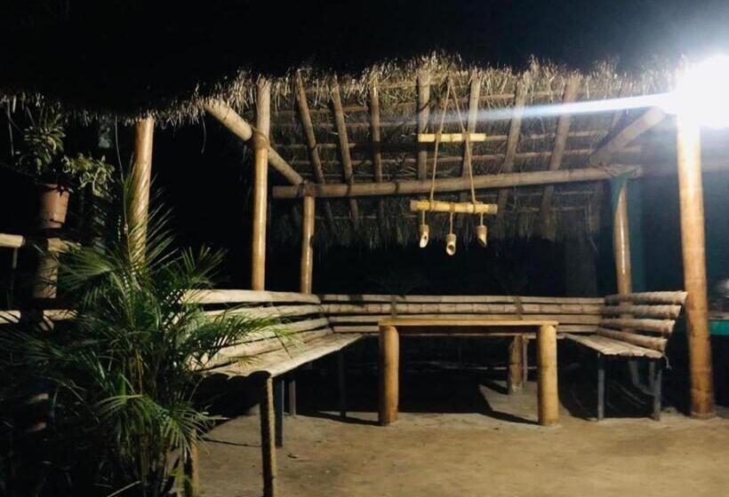 Pensão Kailasa Stays