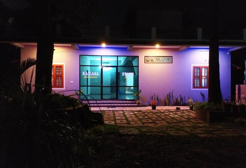 Pensão Kailasa Stays