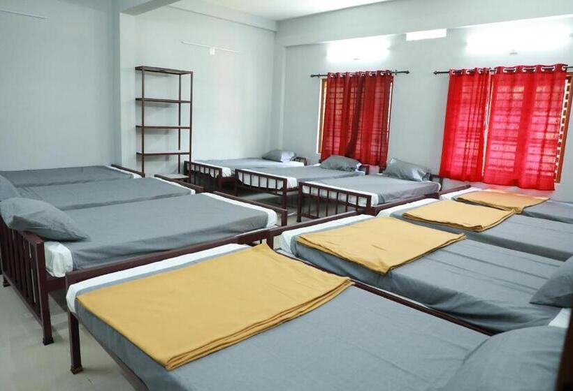 Pensão Kailasa Stays