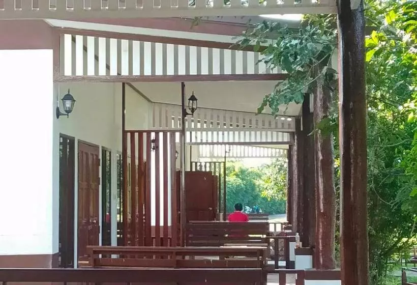 Sunflora Resort Chumphon