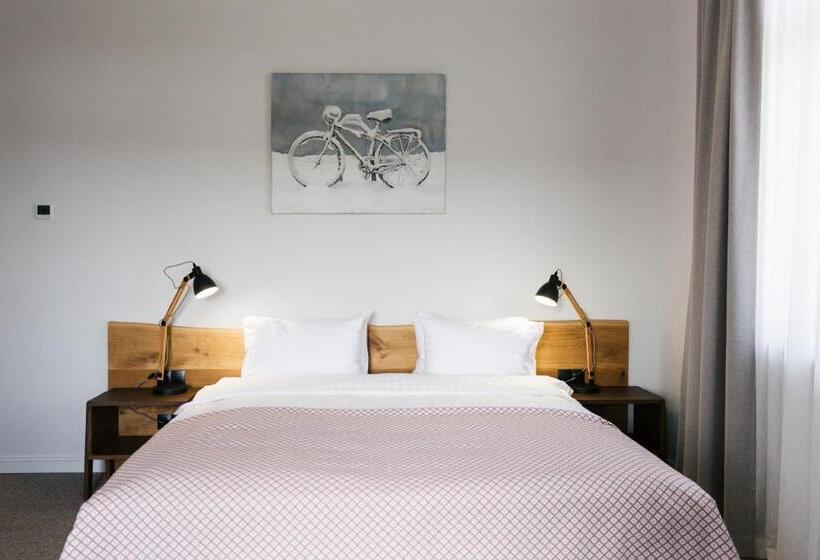 Общежитие Bobritsa Dacha