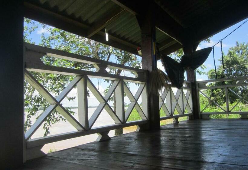 فندق صغير Don Som Riverside Guesthouse