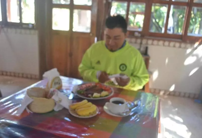 Retkeilymaja Posada Los Reyecitos