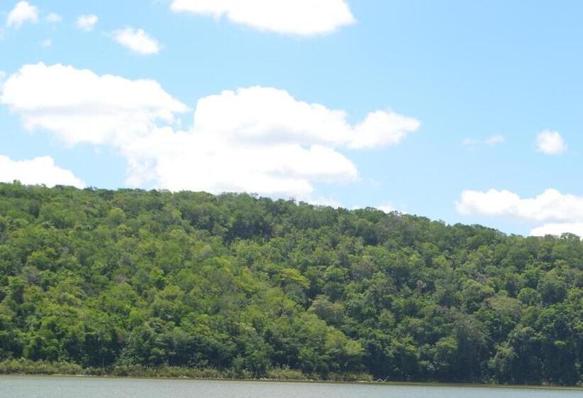 호스텔 Posada Los Reyecitos