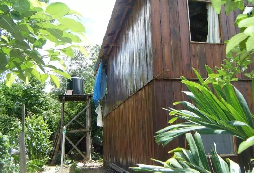 Retkeilymaja Posada Los Reyecitos