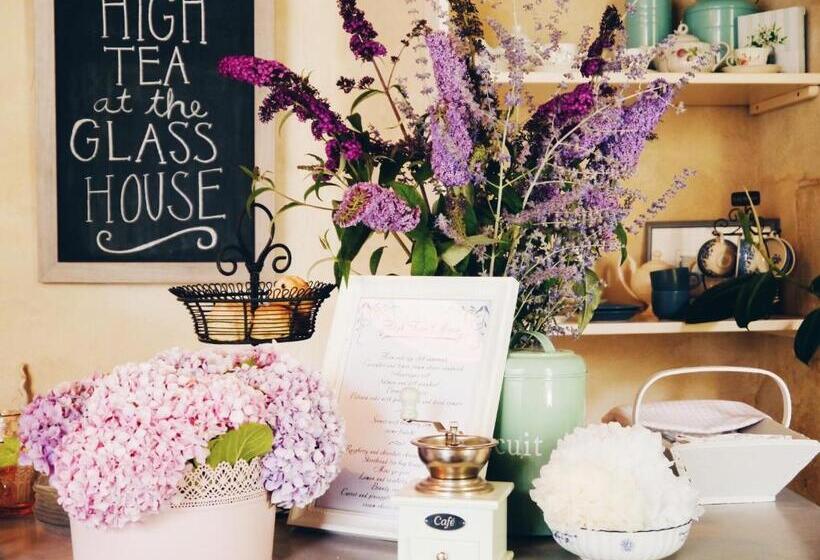 Bed and Breakfast Chateau Carbonneau