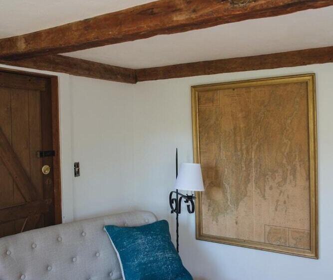 مبيت وإفطار The Squire Tarbox Inn