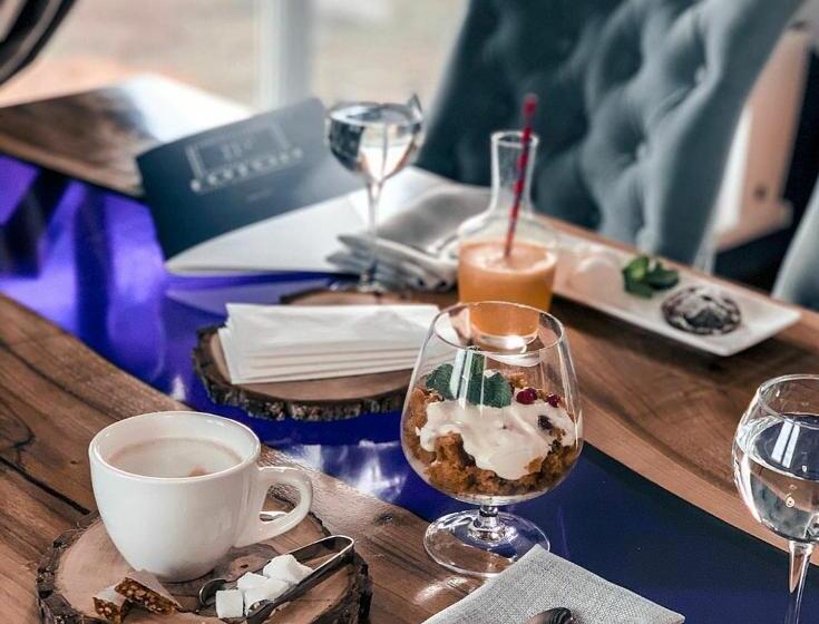 Foton Hotel & Restaurant