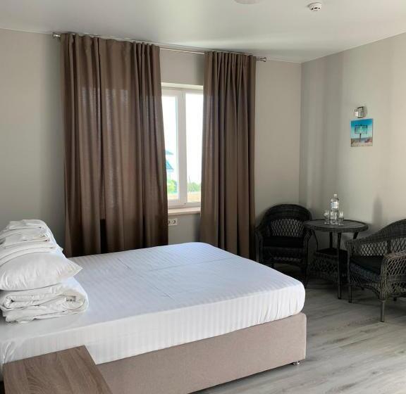 Foton Hotel & Restaurant