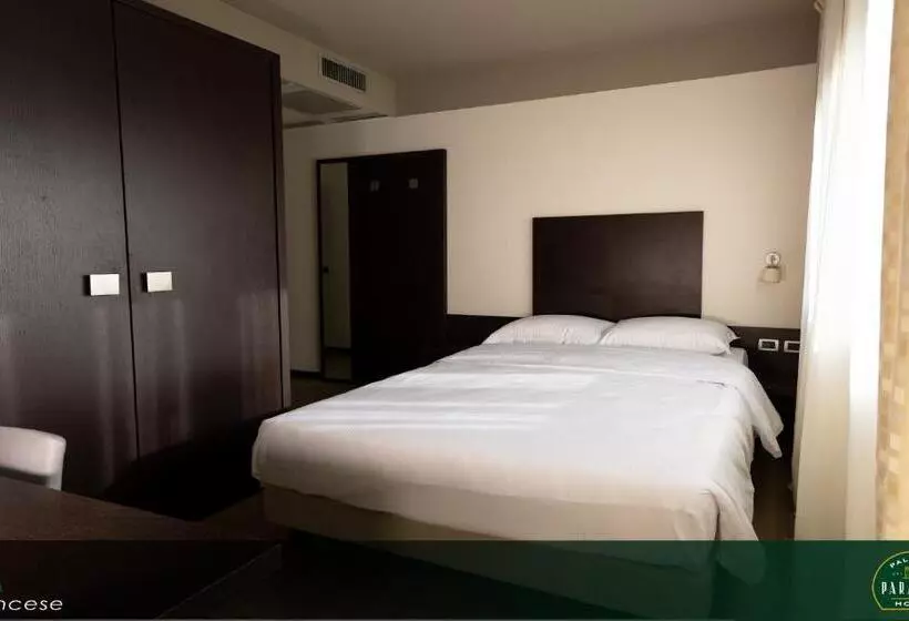 ホテル Palazzo Paradiso