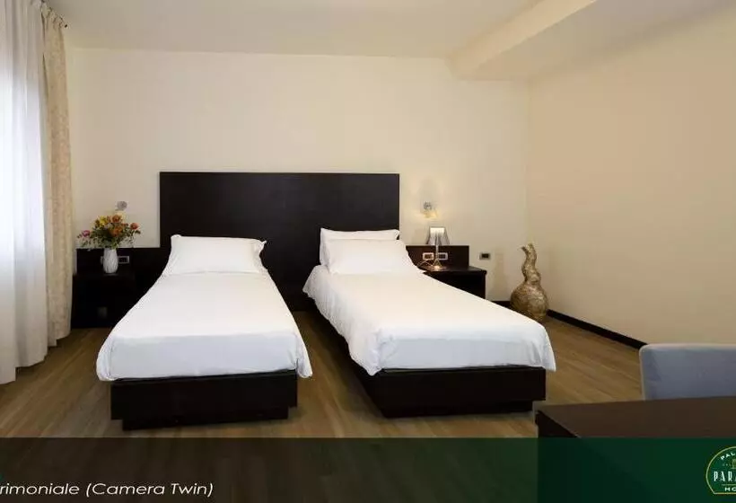 ホテル Palazzo Paradiso