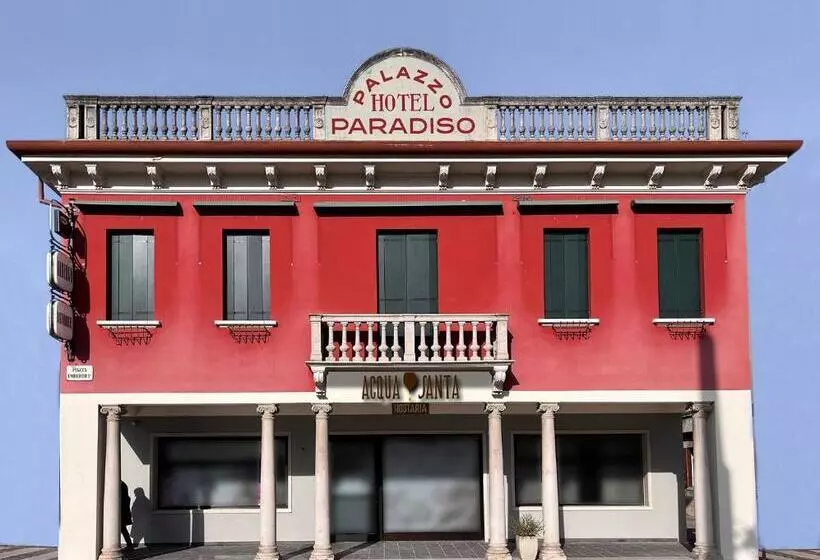 ホテル Palazzo Paradiso