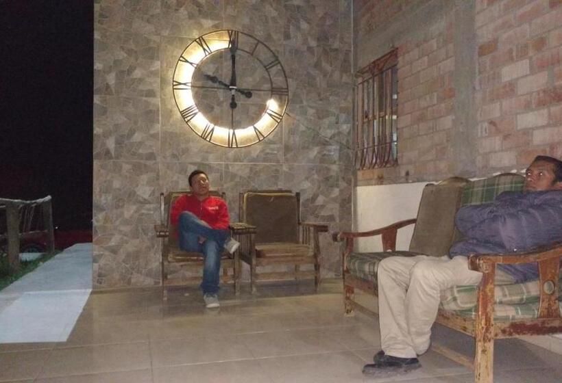 בית מלון כפרי Alojamientos Támpur