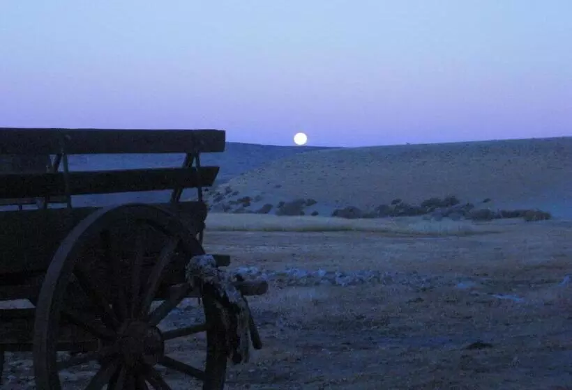 ホテル Estancia La Angostura