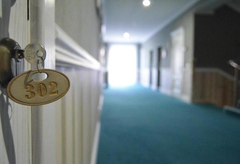 בית מלון כפרי Provans