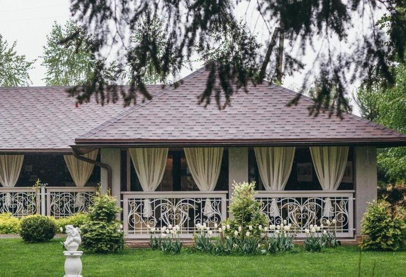 בית מלון כפרי Provans